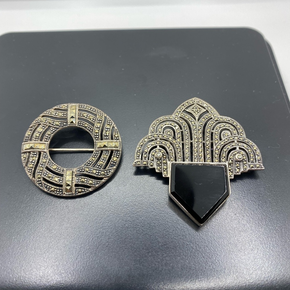 Set of 2 Sterling silver pins